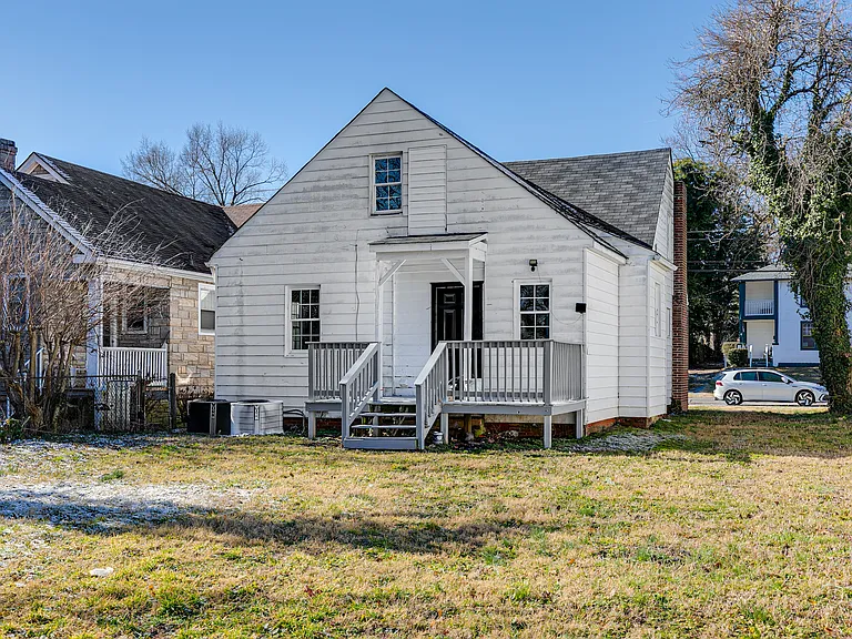 3621 Benton Ave — Photo 26