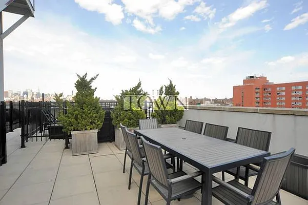 Rented by Compass | media 30