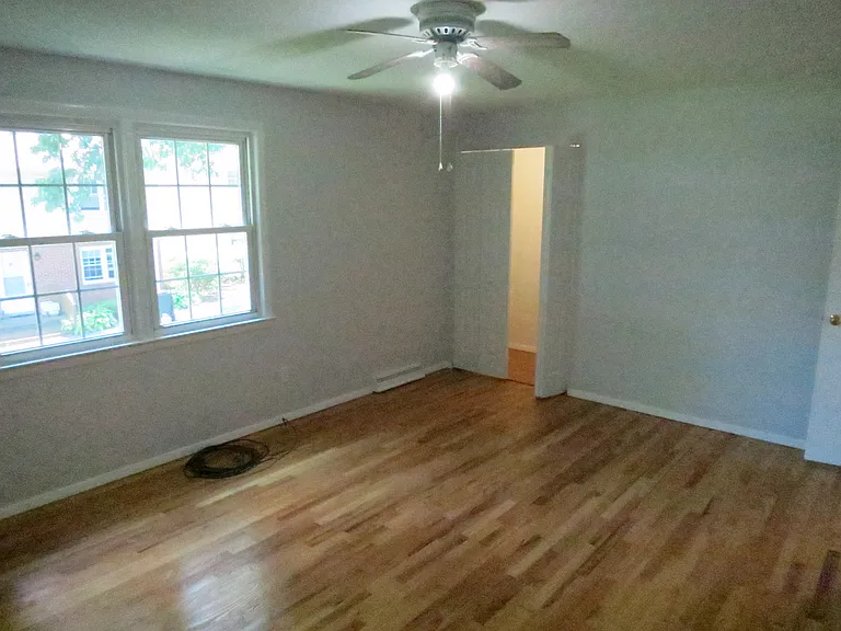 6 Carolina Dr #6 — Photo 6