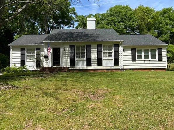 323 Crescent Rd, Griffin, GA 30224