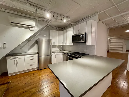 Rented by Building Equity Real Estate LLC | media 40