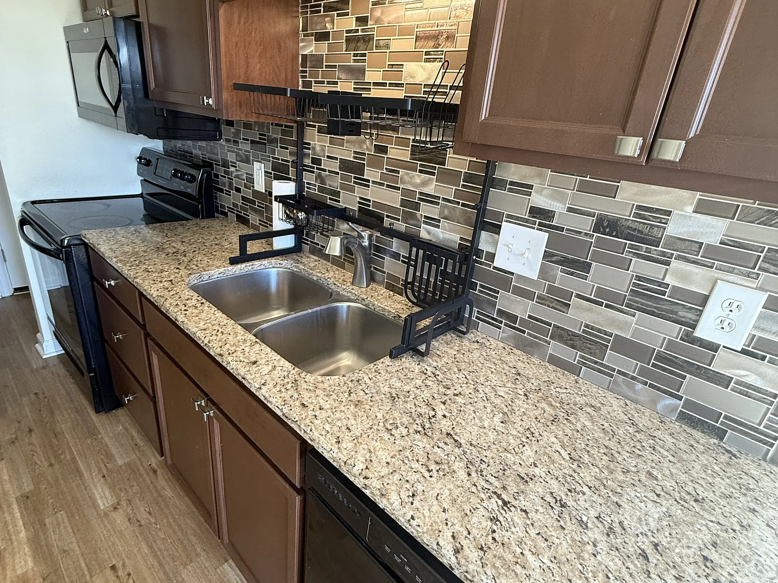 3405 West 16th Street - 1 — Photo 2