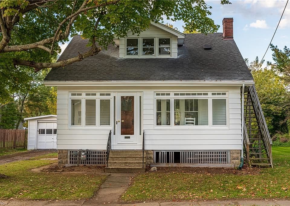 1st image of 167 E Tibbitts St