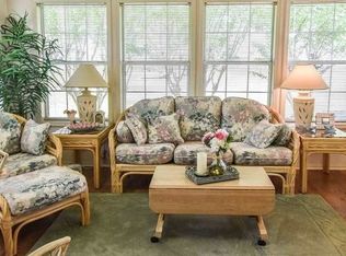 249 Patton Dr, Pearl, MS 39208