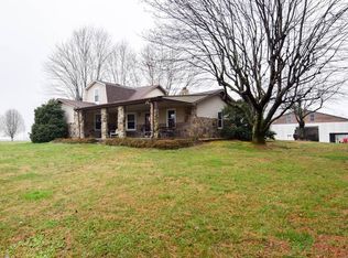 266 Shrum Cemetery Rd, Westmoreland, TN 37186