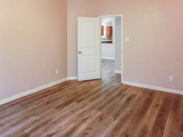 8751 Sunrise Canter Dr — Photo 9