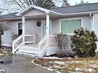 335 S Townsend St, Gladwin, MI 48624