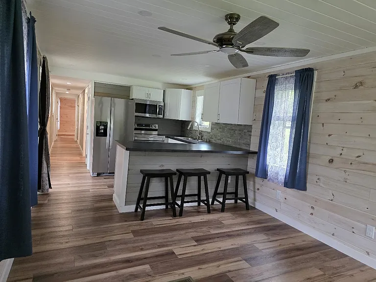 72A Grove St — Photo 2