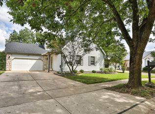 509 Red Bridge Ct, Ballwin, MO 63021