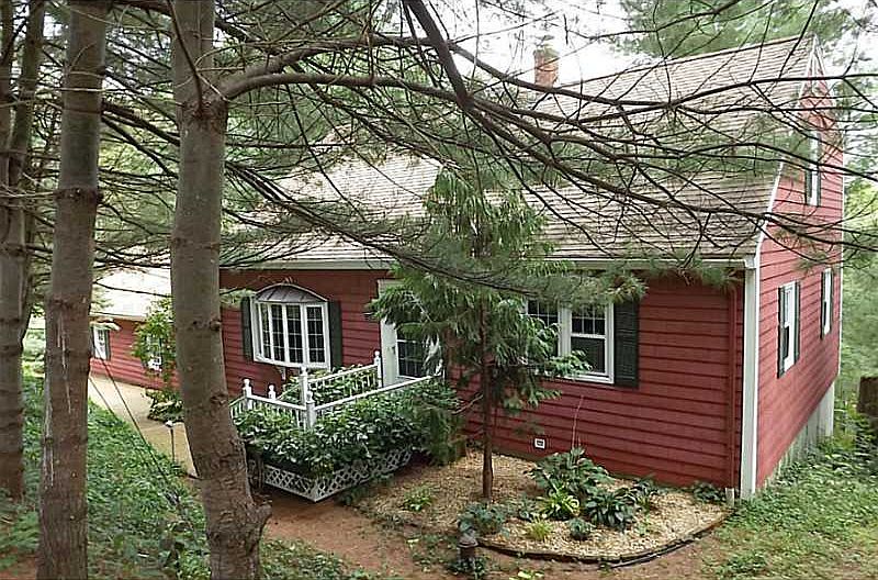 1st image of 109 Knollridge Dr