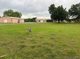 3300 W Davis Field Rd, Muskogee, OK 74401