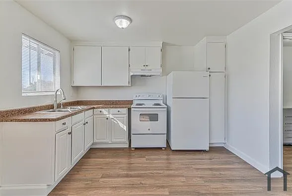 1 bed, $2,295 — Photo 4
