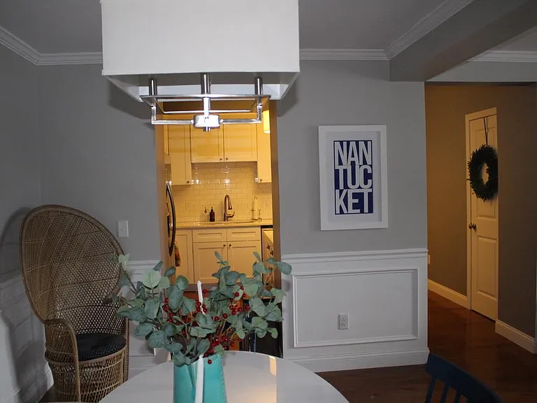 7 Mount Hope Ave — Photo 4