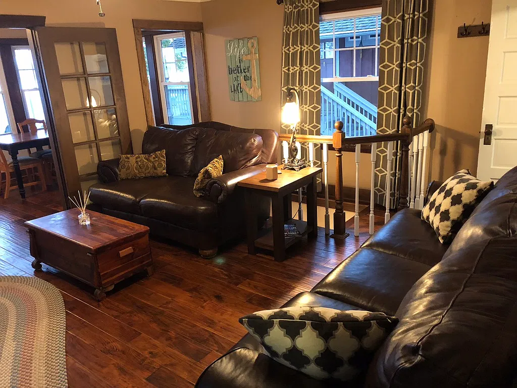 2 bed, 1459 sqft, $3,200 — Photo 2