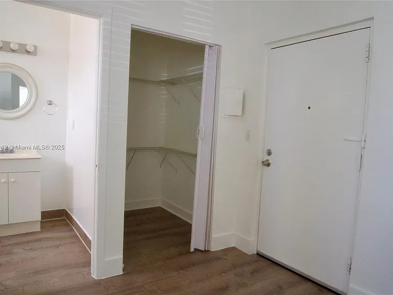 500 SW 6th Ct #104 — Photo 1