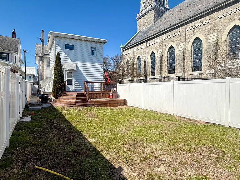 514 North St #2 — Photo 3