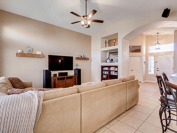 5th image of 11233 E Dartmouth Cir
