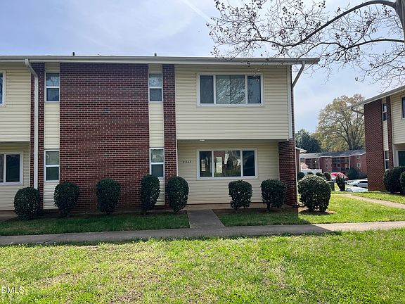 4th image of 2343 Champion Ct