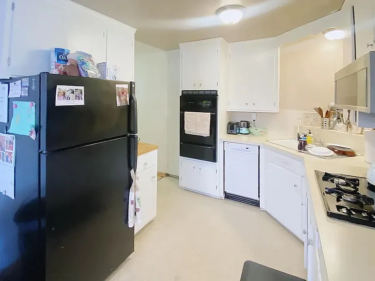 508 Ridgewood Ave #6 — Photo 2