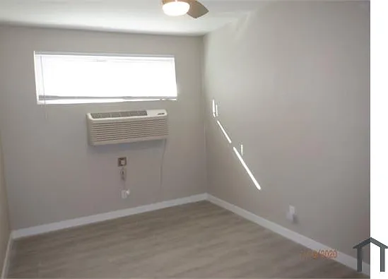 2405 Sunrise Ave #4 — Photo 14