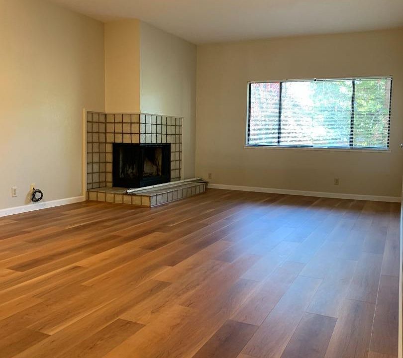 1st image of 4685 Albany Cir APT 114