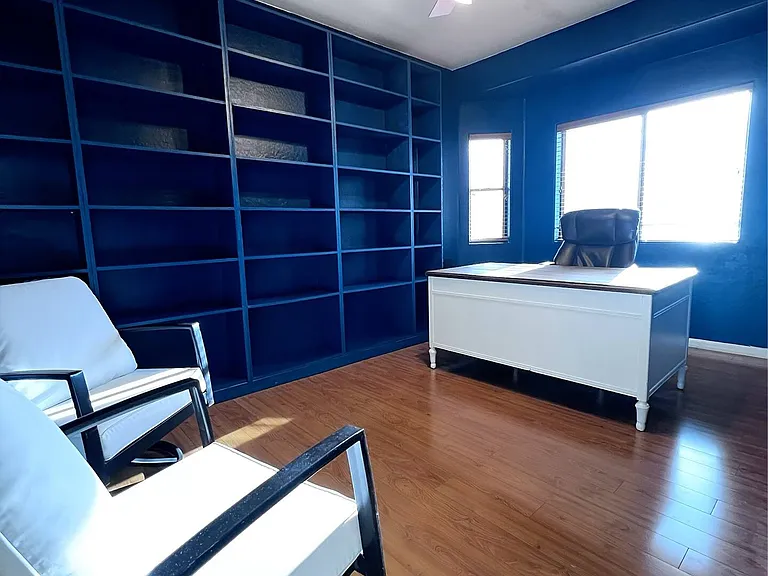W Jacobson Dr — Photo 22