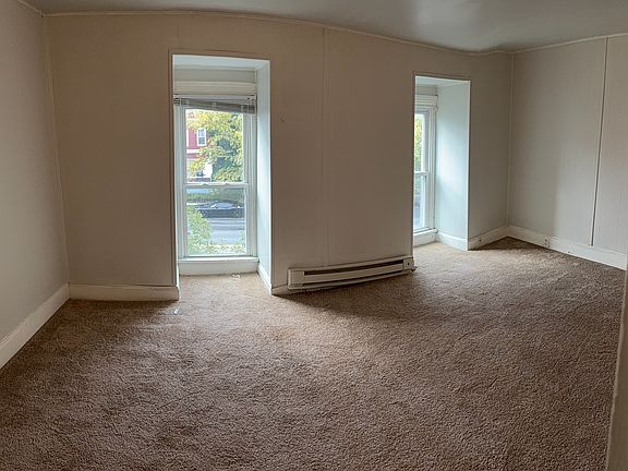 4th image of 1920 State St Floor 2