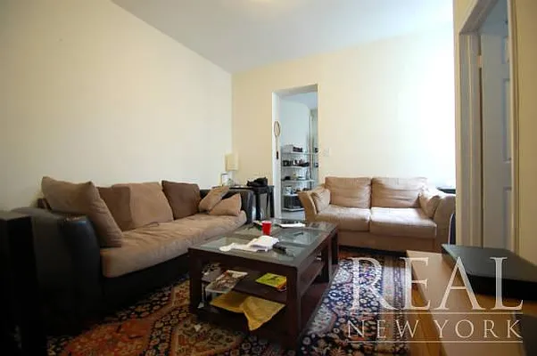 Rented by REAL New York | media 8