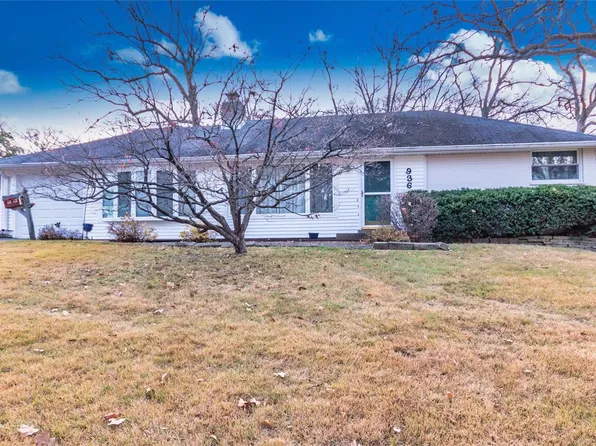 936 Elmont Ln, Saint Louis, MO 63126