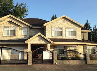 12008 97th Ave, Surrey, BC V3V 2C5