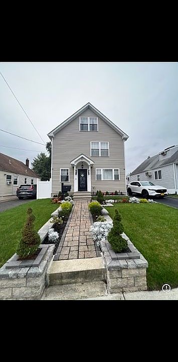 2nd image of 21 Ketner St