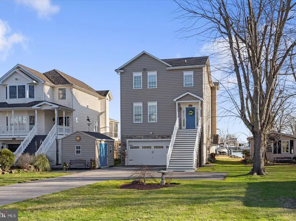 3664 Galloway Rd, Middle River, MD 21220