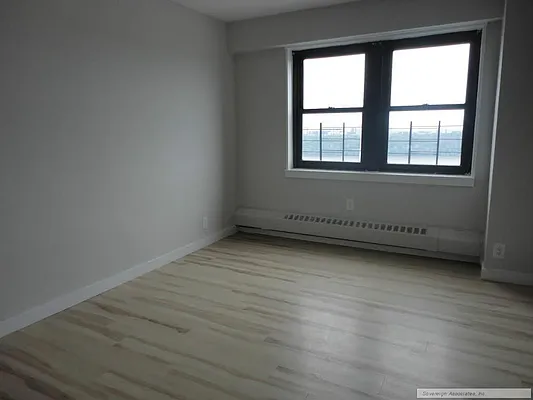 Rented by Sovereign Associates | media 15