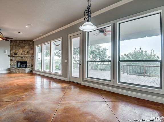 5th image of 187 Laswell Ln