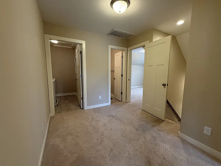3 Village Park Ln — Photo 13