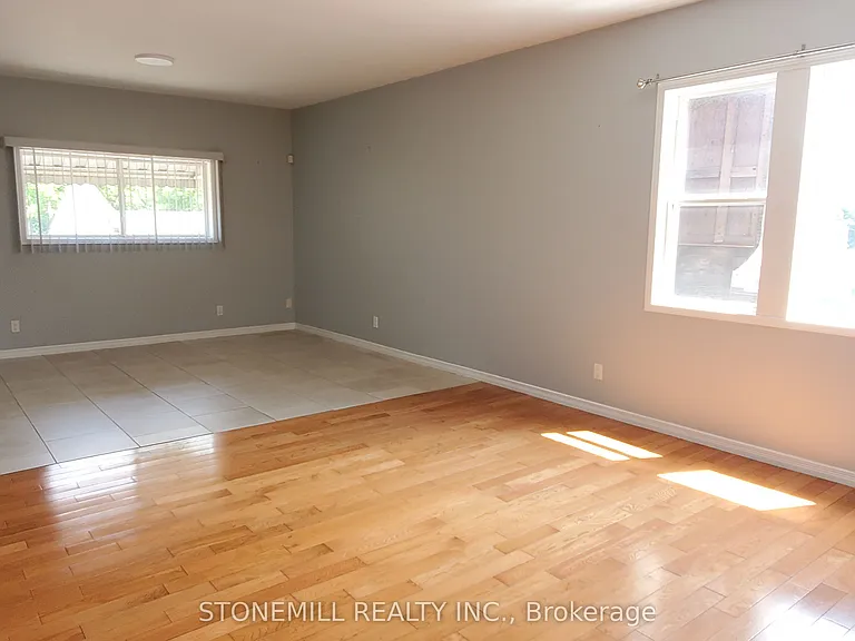 148 Ottawa St N #2 — Photo 16