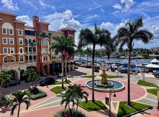 450 Bayfront Pl APT 4304, Naples, FL 34102
