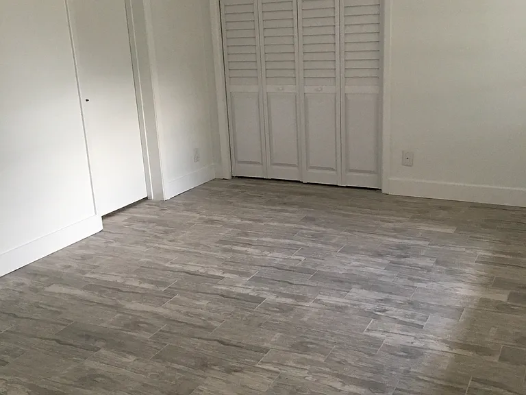 535 Spencer Dr #1-B — Photo 9