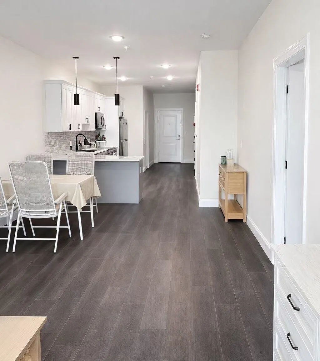 2 bed, 2.0 bath, $3,800 — Photo 4
