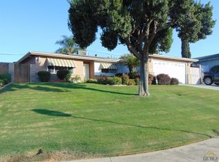 3221 Ridgedale St, Bakersfield, CA 93306