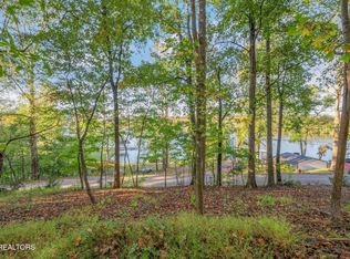 Lakewood Rd, Kingston, TN 37763