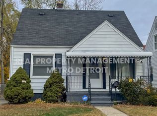 25284 Stanford St, Dearborn Heights, MI 48125