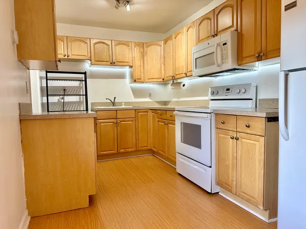 1733 Mayo St APT 8, Hollywood, FL 33020