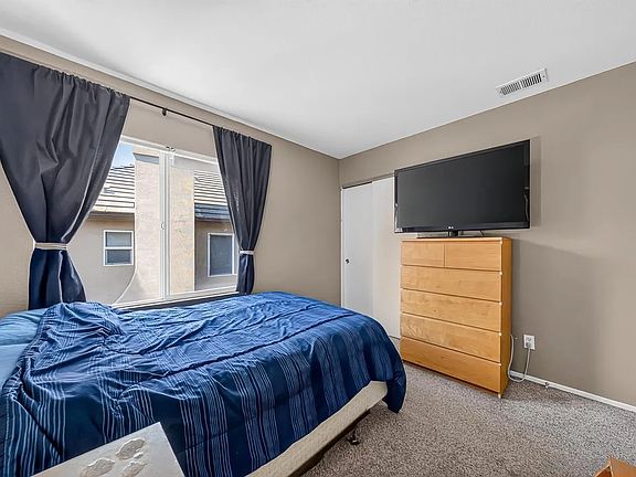 5th image of 1860 Rouge Dr