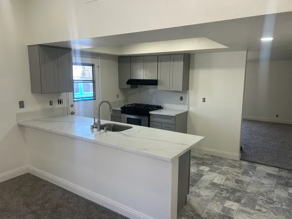 544 N Lancewood Ave, Rialto, CA 92376