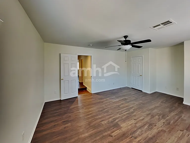 7534 Tuckaway Harbor St — Photo 15