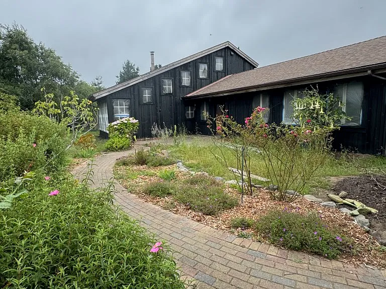415 Evergreen Rd — Photo 21