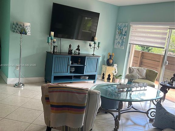 4th image of 8335 SW 72nd Ave APT 212D