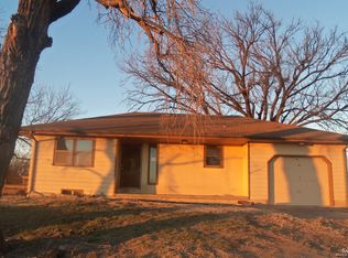 252 N 240th Rd, Solomon, KS 67480