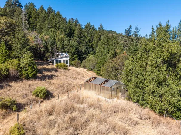 7181 Robinson Creek Road, Ukiah, CA 95482